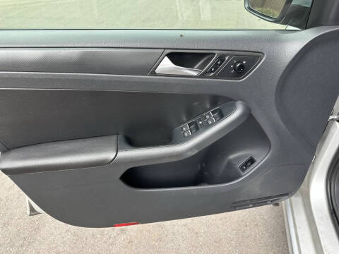 2011 Volkswagen Jetta SE