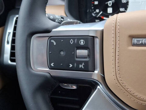 2025 Land Rover Discovery P360 Metropolitan