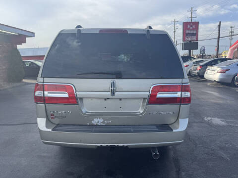 2008 Lincoln Navigator