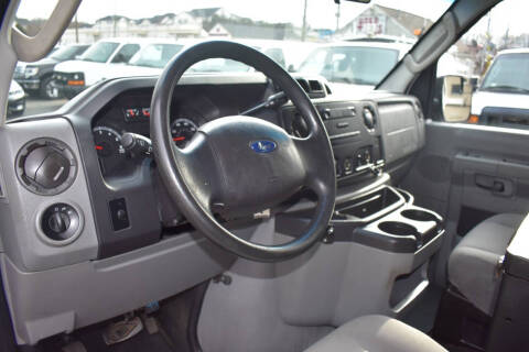 2011 Ford E-Series E-250