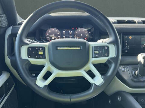 2024 Land Rover Defender 90 P400 X-Dynamic SE