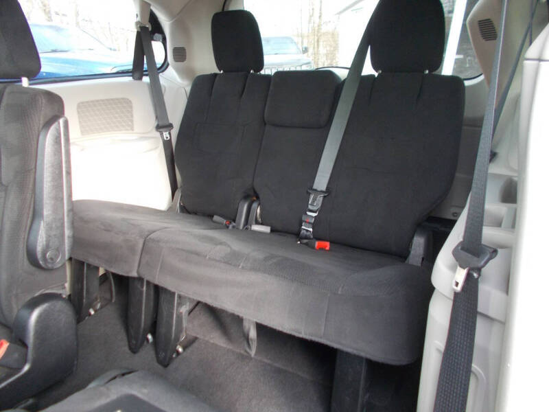 2011 Chrysler Town and Country Touring