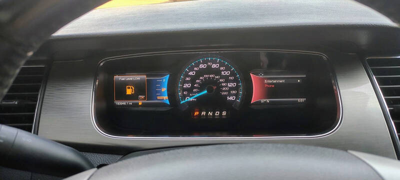 2014 Ford Taurus SEL