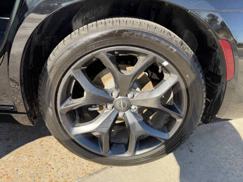 2021 Chrysler 300 Touring