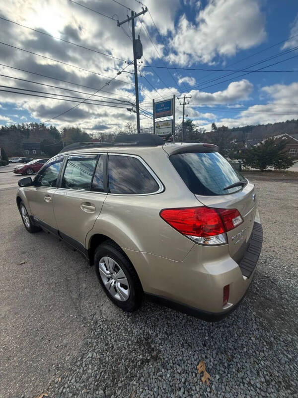 2010 Subaru Outback 2.5i