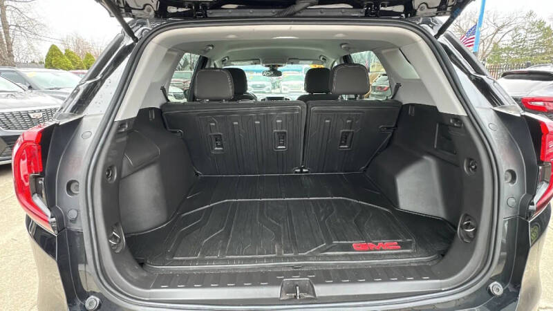 2024 GMC Terrain SLE