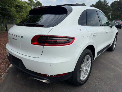 2017 Porsche Macan