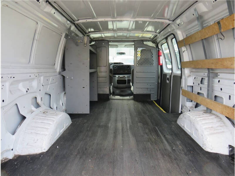 2013 Ford E-Series E-250