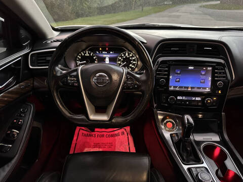 2016 Nissan Maxima Platinum