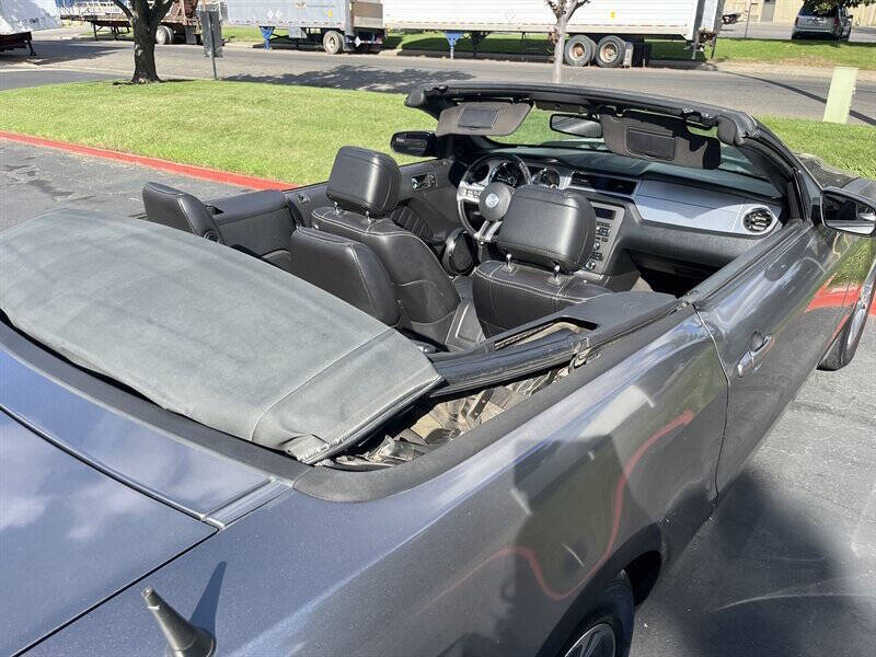 2014 Ford Mustang V6