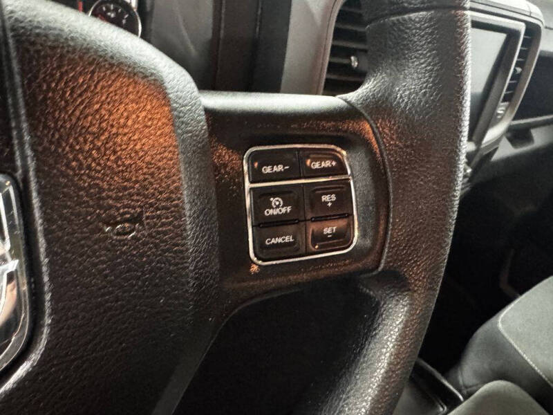 2022 RAM 1500 Classic Express