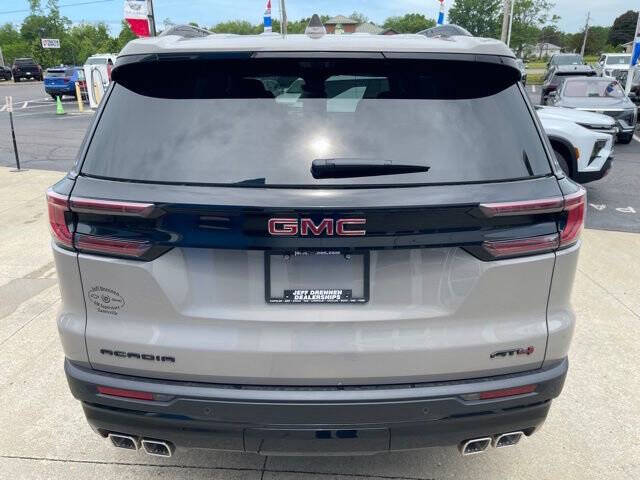 2026 GMC Acadia AT4