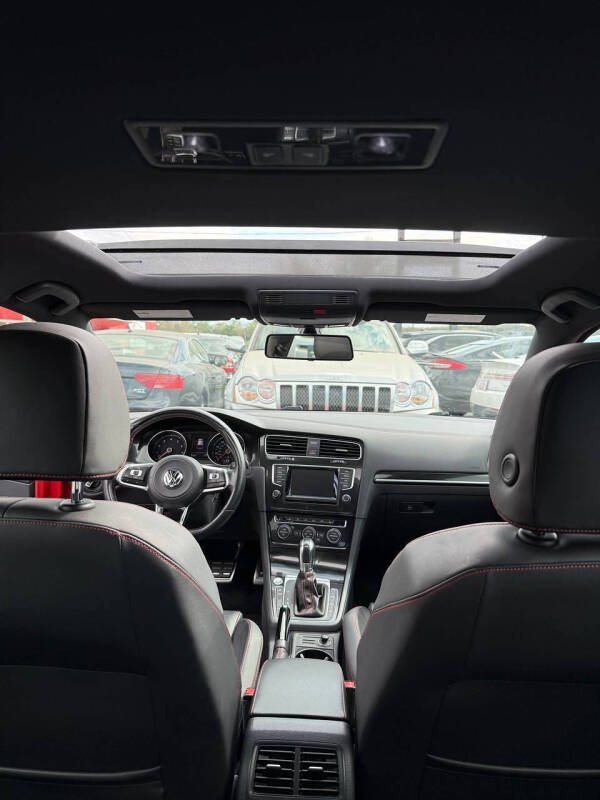 2015 Volkswagen Golf GTI Autobahn