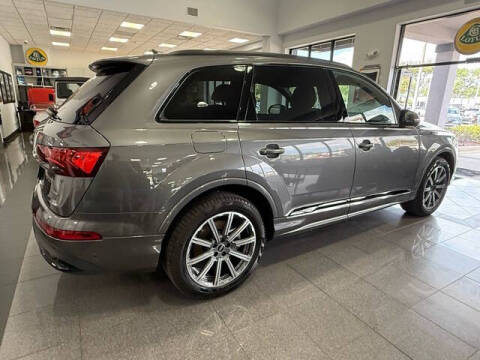 2024 Audi Q7 quattro Premium Plus 45 TFSI