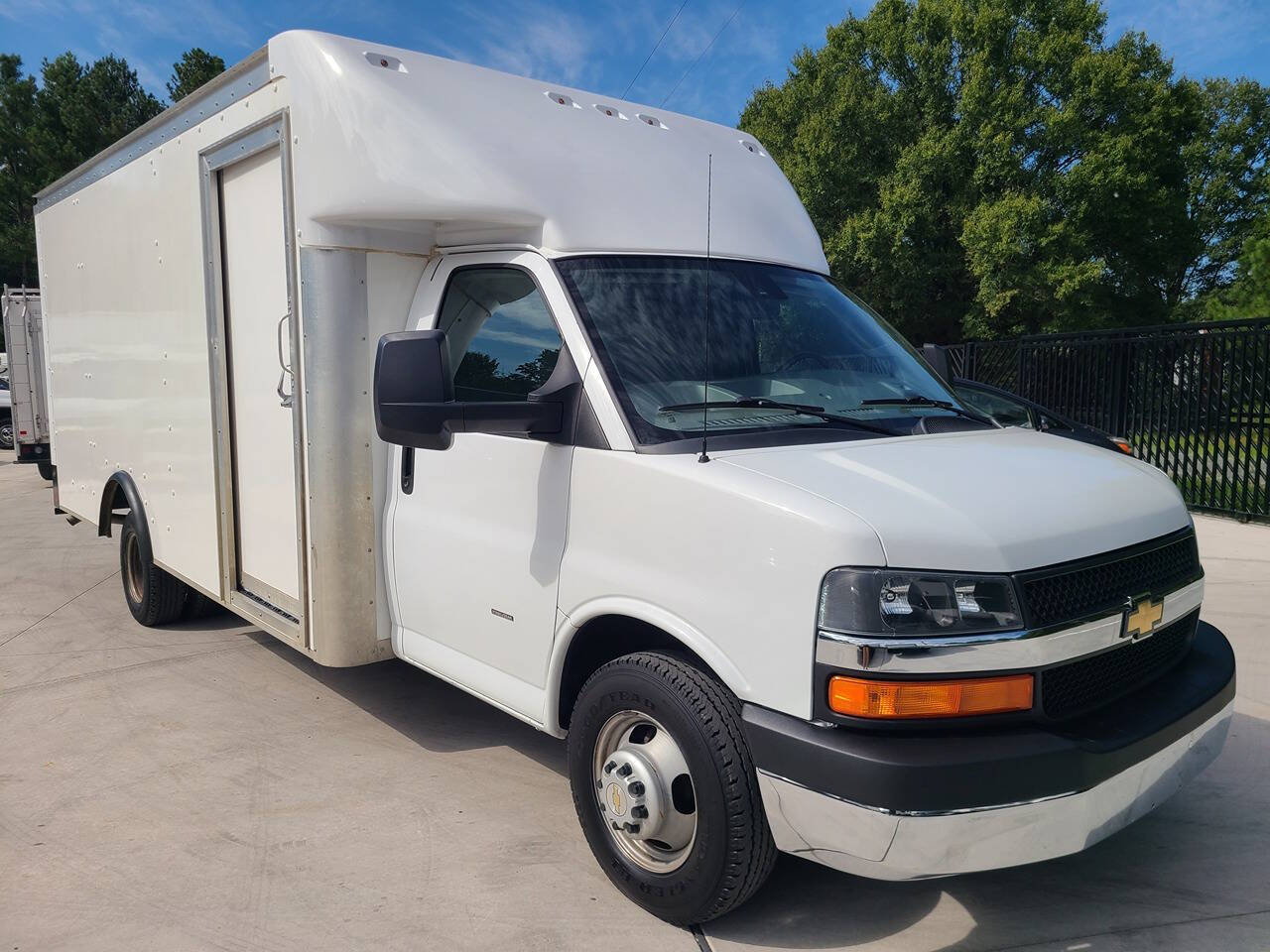 2021 Chevrolet Express for sale at PAKK AUTOMOTIVE in Peachland, NC