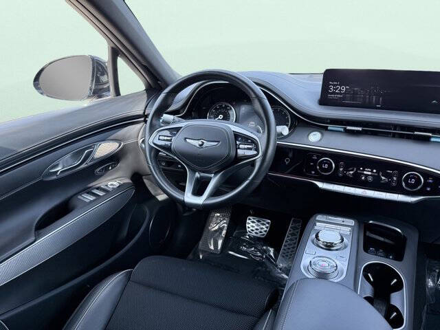 2022 Genesis GV70 2.5T Standard