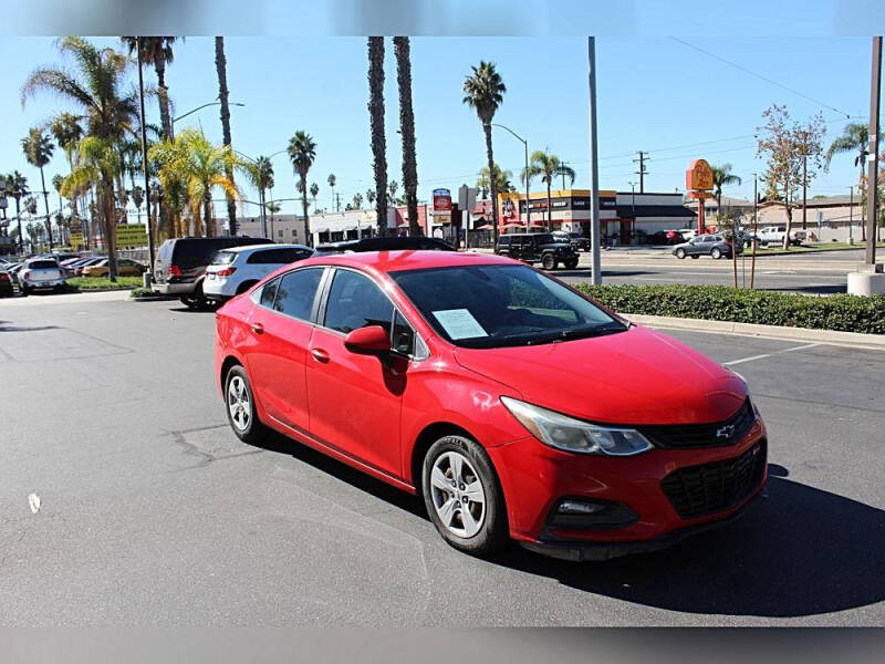 2018 Chevrolet Cruze LS Auto