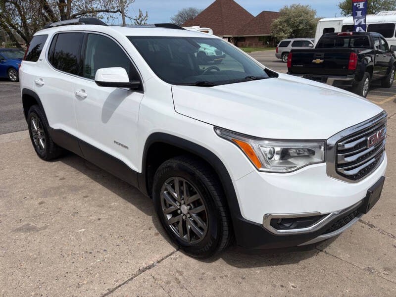 2017 GMC Acadia SLT-1