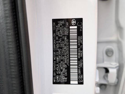 2024 Toyota Prius XLE