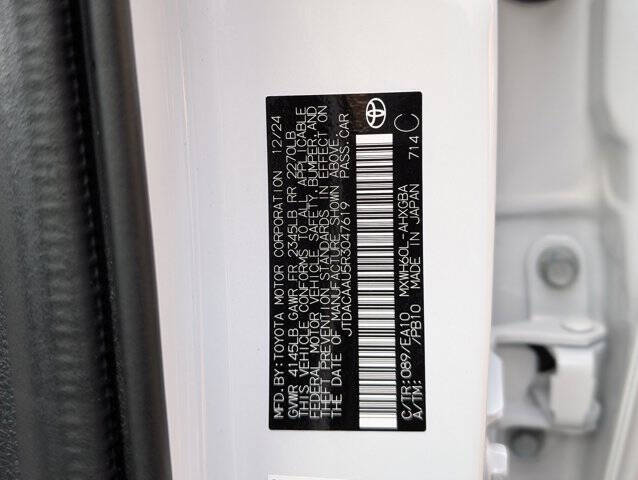 2024 Toyota Prius XLE