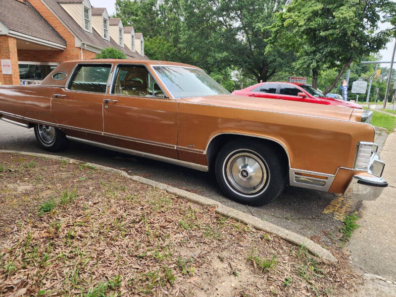 1977 Lincoln Town Car