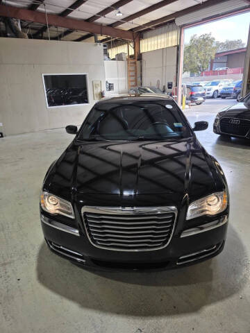 2013 Chrysler 300