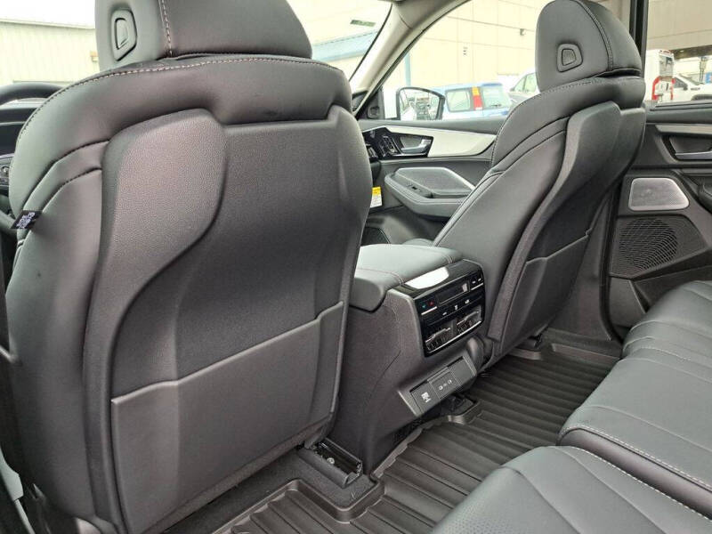 2026 Acura MDX w/Tech
