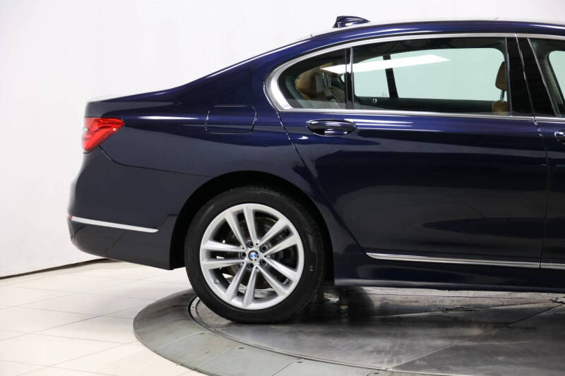 2016 BMW 7 Series 750i xDrive