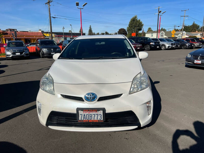 2013 Toyota Prius Two