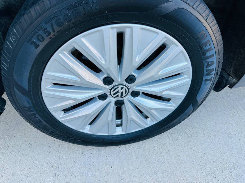 2019 Volkswagen Jetta S