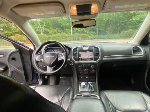 2016 Chrysler 300 Limited