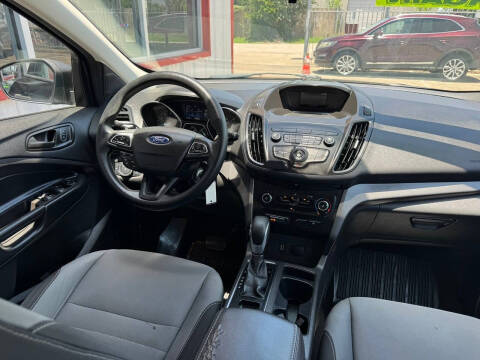 2019 Ford Escape S