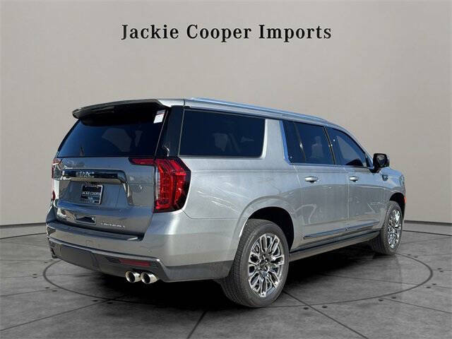 2023 GMC Yukon XL Denali Ultimate