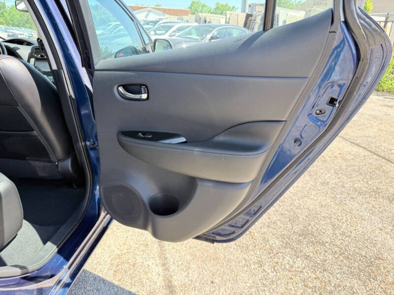 2016 Nissan LEAF SL