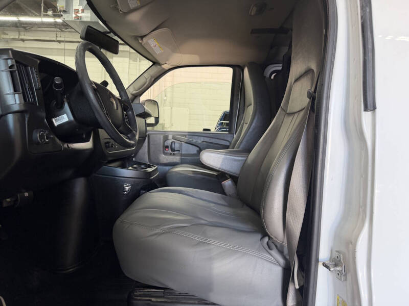 2014 Chevrolet Express 3500