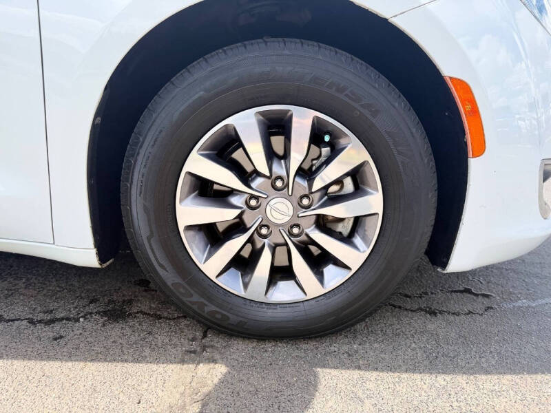 2019 Chrysler Pacifica Touring L Plus