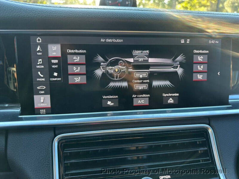 2020 Porsche Panamera