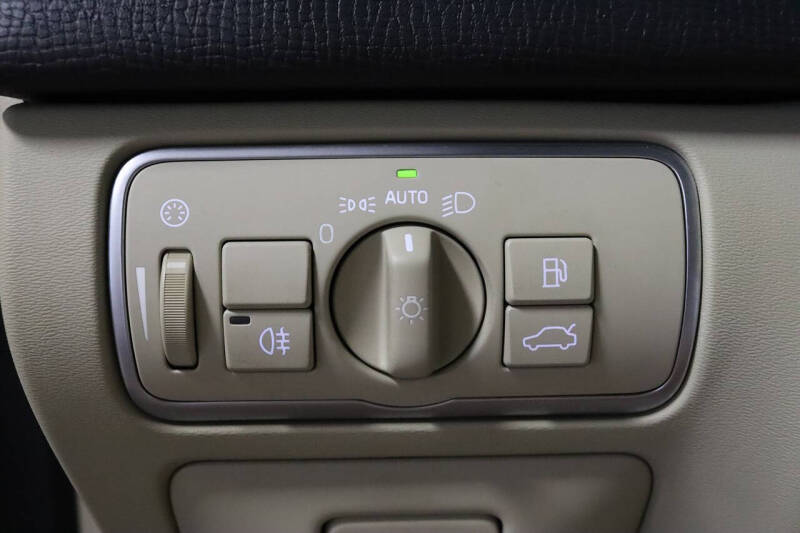 2016 Volvo XC60 T5 Premier