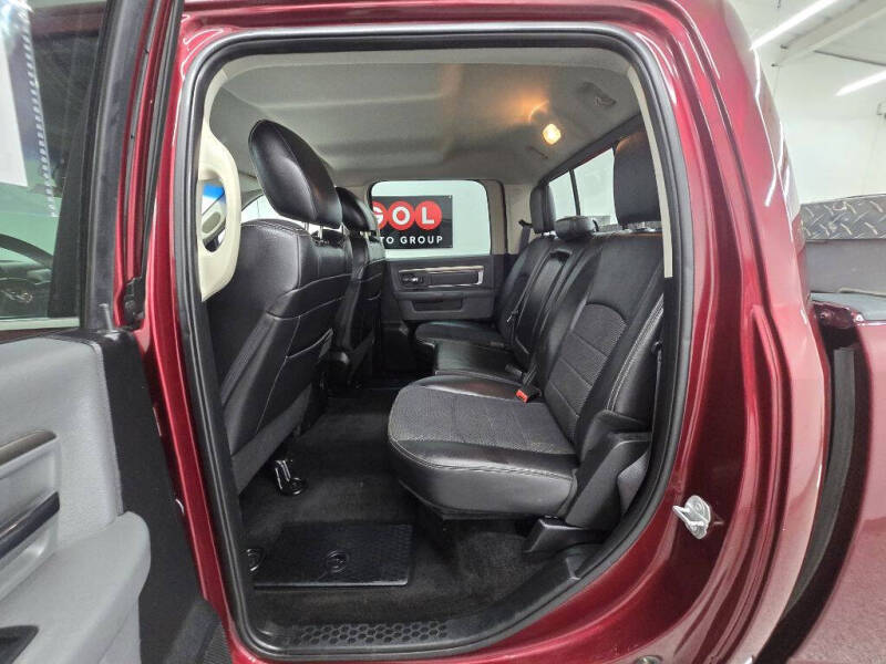 2018 RAM 1500 SLT
