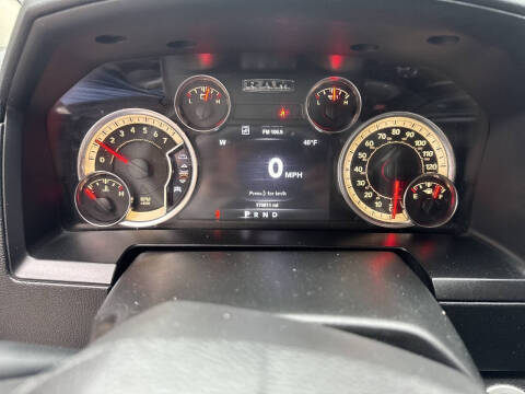 2017 RAM 1500 Laramie