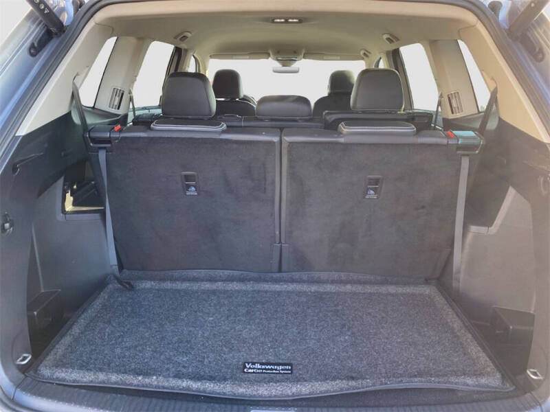 2024 Volkswagen Atlas SE