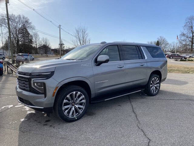 2025 Chevrolet Suburban for sale at Bill Estes Chevrolet Buick GMC in Lebanon IN