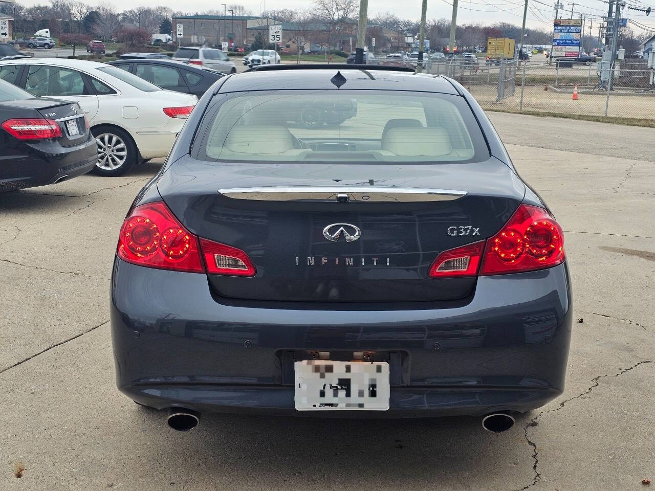 2012 INFINITI G37 Sedan for sale at Quantum Auto Co in Plainfield, IL