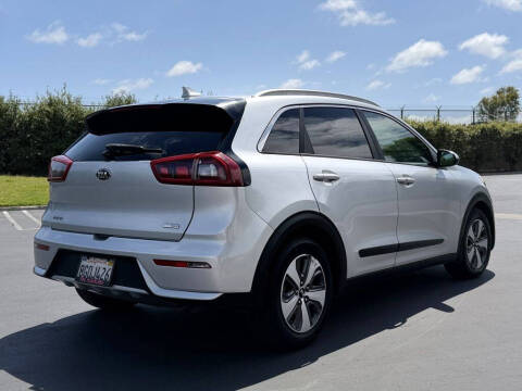 2017 Kia Niro FE