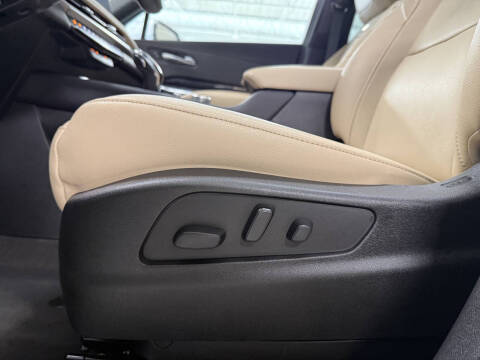 2024 Cadillac XT4 Luxury