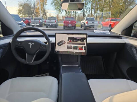 2024 Tesla Model Y Long Range