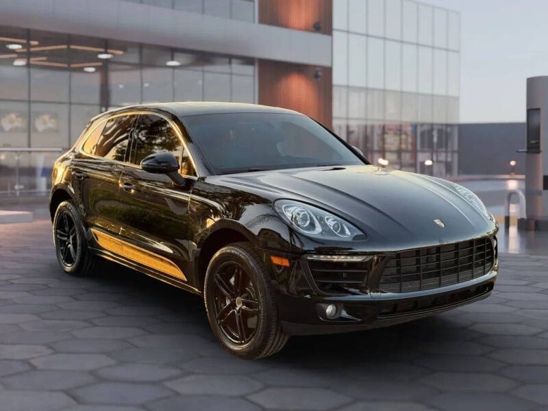2016 Porsche Macan S