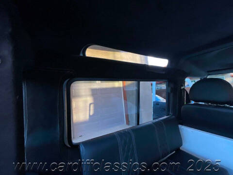 1985 Land Rover Defender
