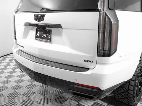 2025 Cadillac Escalade Sport Platinum