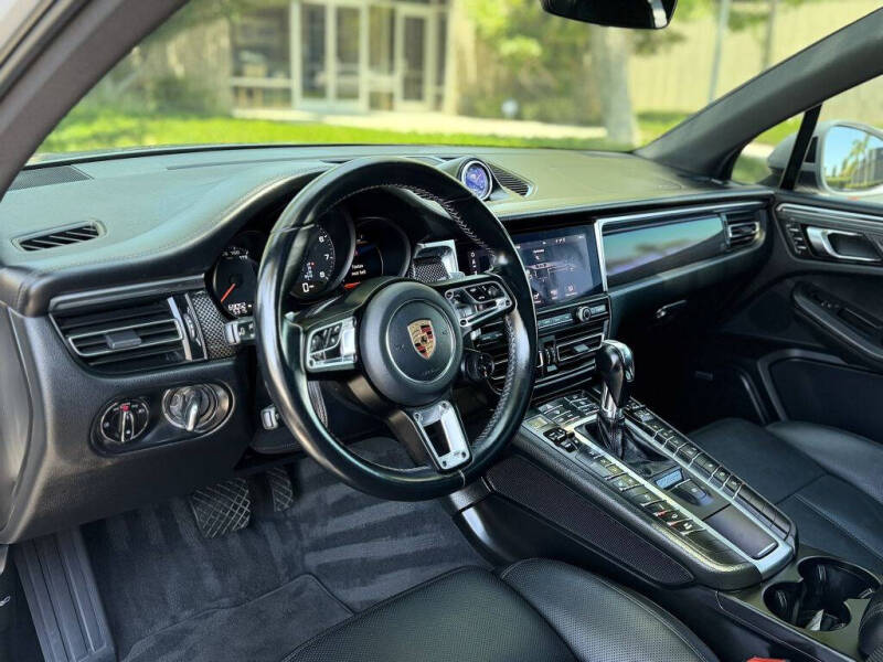 2020 Porsche Macan GTS